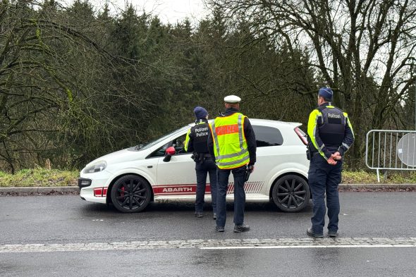 Bob-Kontrolle in der Nähe des Kreisverkehrs Wemperhardt