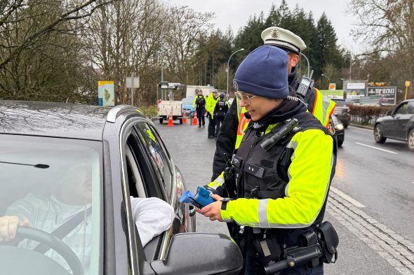 Bob-Kontrolle in der Nähe des Kreisverkehrs Wemperhardt