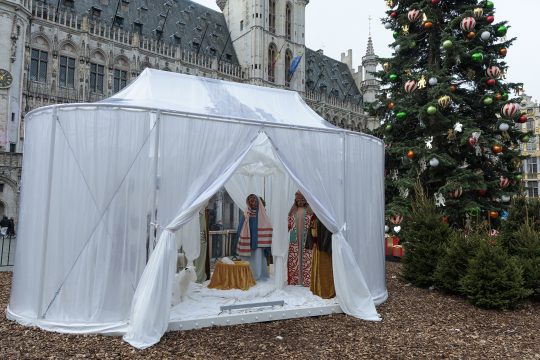 Weihnachtskrippe auf der Grand-Place in Brüssel