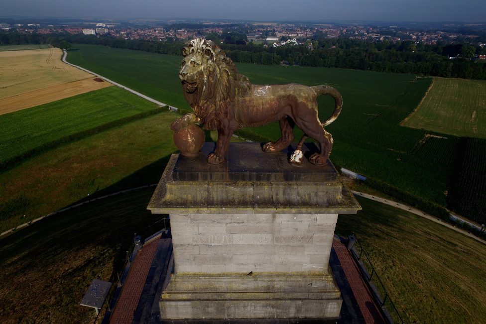 Der Löwe von Waterloo thront auf dem Hügel