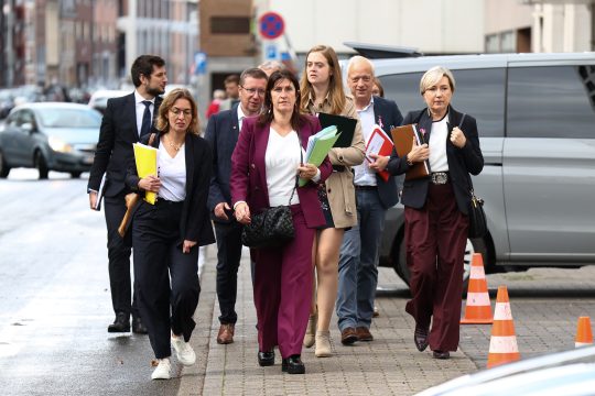 Die Minister und Ministerinnen der Wallonischen Region