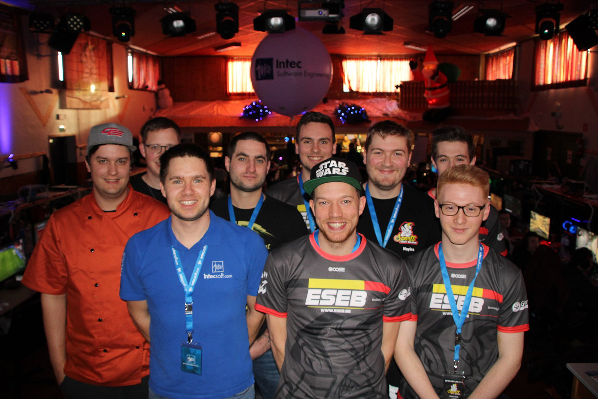 Gruppenbild von E-Sports East Belgium bei einer der vorigen Ausgaben der Ostbelgien-Lan