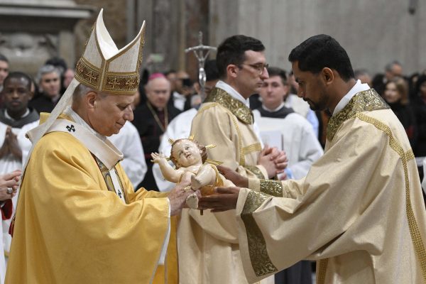Papst Leo bei der Christmette