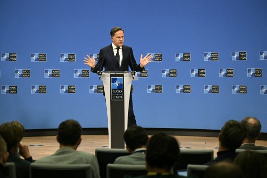 Nato-Generalsekretär Mark Rutte bei der Pressekonferenz in Brüssel