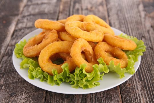 Frittierte Tintenfischringe