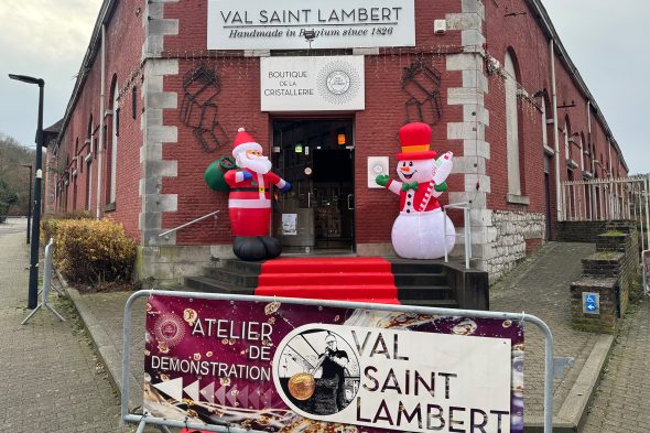 Werkstatt der Cristallerie Val Saint Lambert