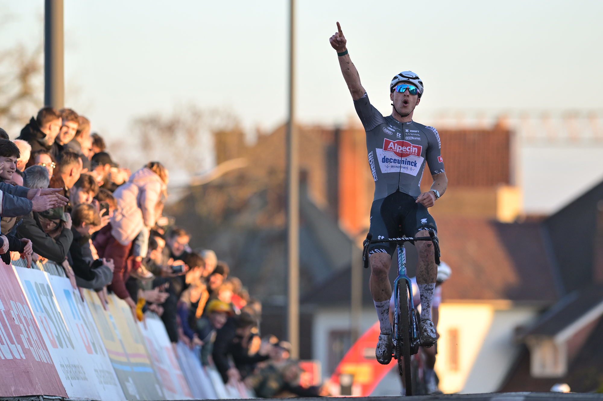 Exact-Cross-in-Kortrijk-Siege-f-r-Vandeputte-und-Van-der-Heijden