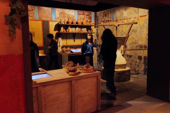 Geschäft in der Ausstellung "Zurück nach Pompeji"