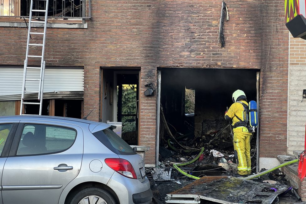 In Wandre ist ein Gebäude völlig ausgebrannt