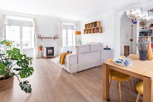 Inneneinrichtung in einer Stadtwohnung