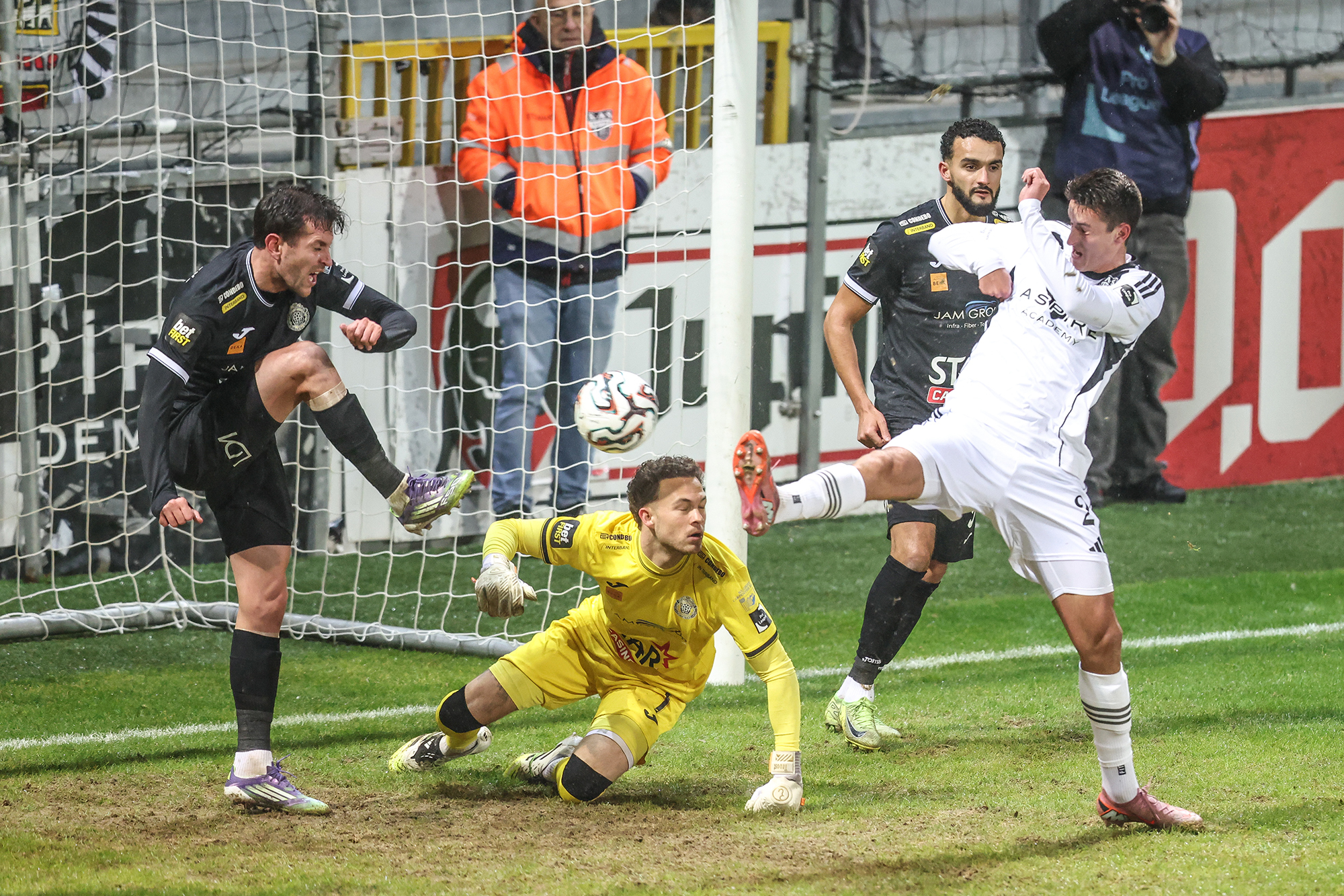 AS-Eupen-holt-nur-einen-Punkt-gegen-Lokeren