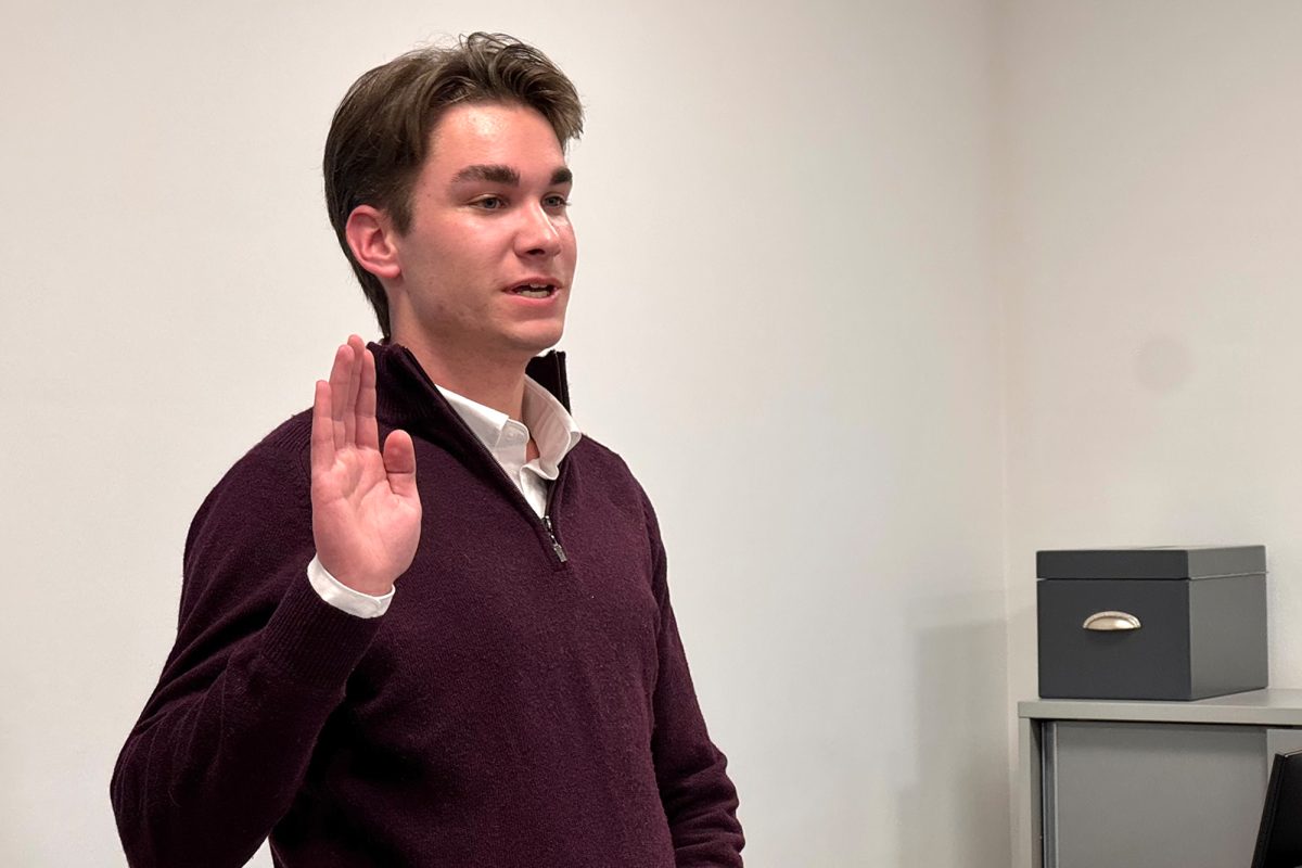 Damir Lübcke bei der Vereidigung