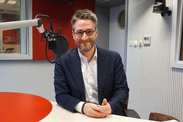 Der Kelmiser Bürgermeister Daniel Hilligsmann im BRF-Studio
