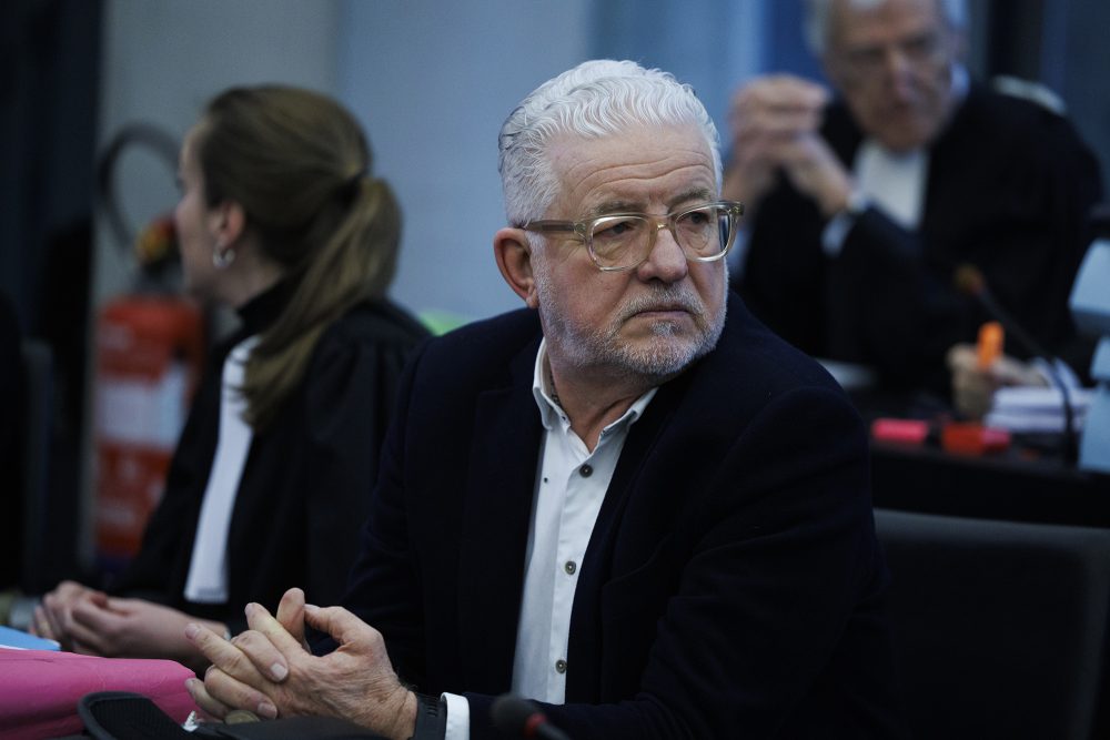 Jeroen Piqueur beim Prozess in Gent