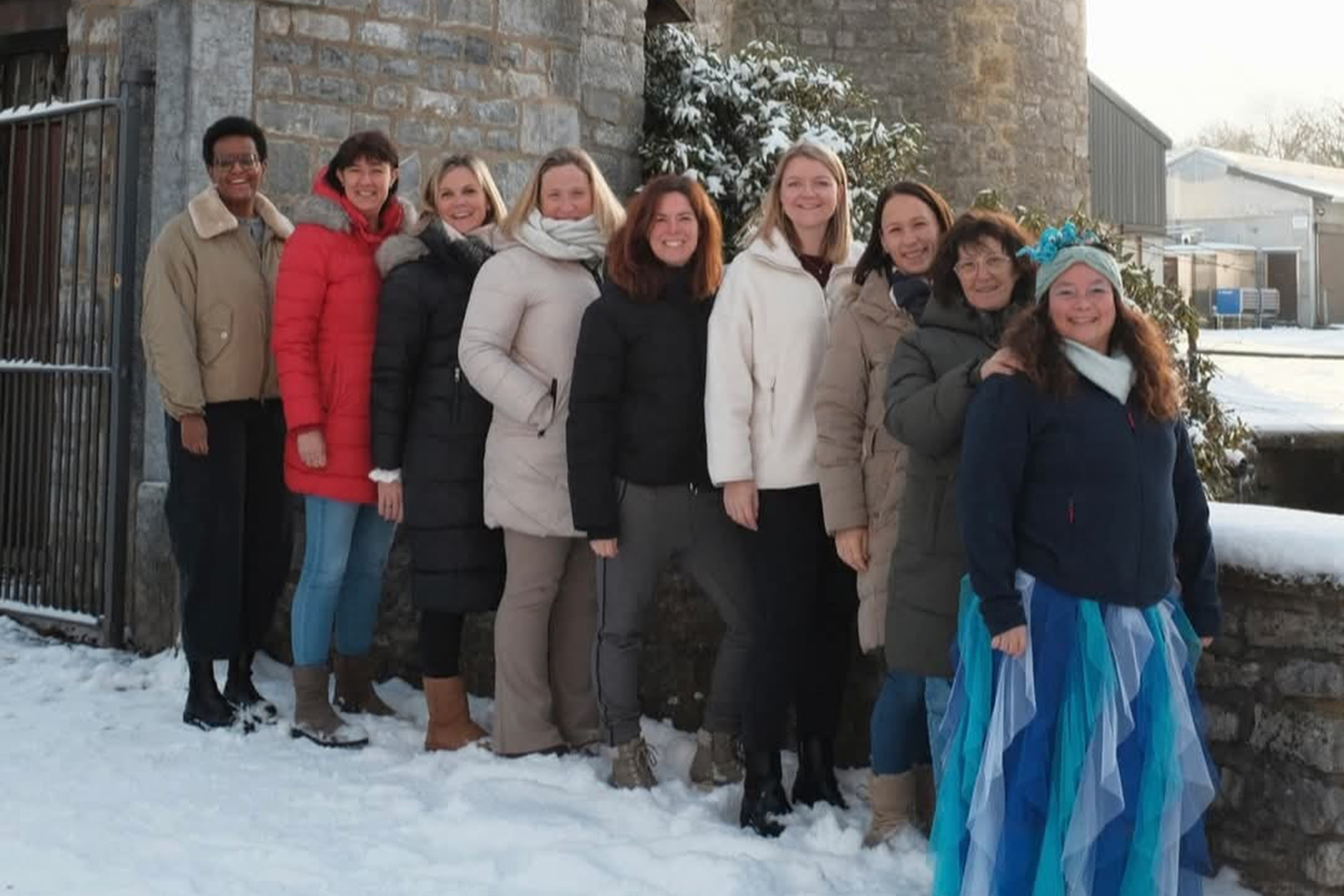 -De-Jubelpr-mmcher-Neues-Altweiberkomitee-von-Raeren-ist-bereit