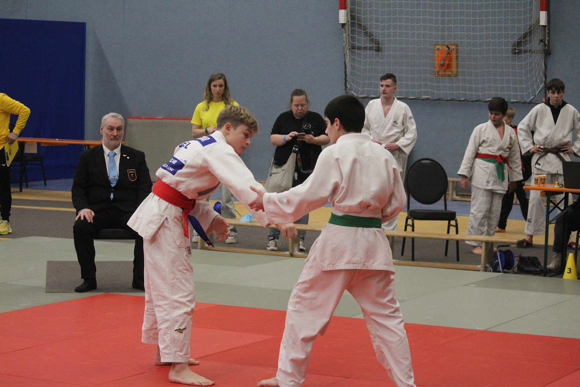 Judo-Euregioturnier-in-Eupen-Talente-mit-Sportsgeist-und-vollem-Einsatz