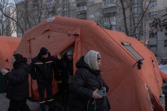 In der Stadt Kiew sind Notzelte für die Menschen aufgebaut worden
