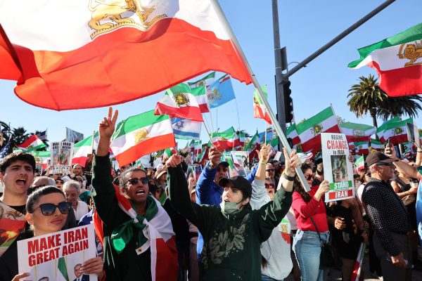Solidaritätsdemo für Proteste im Iran Protestierende in Los Angeles