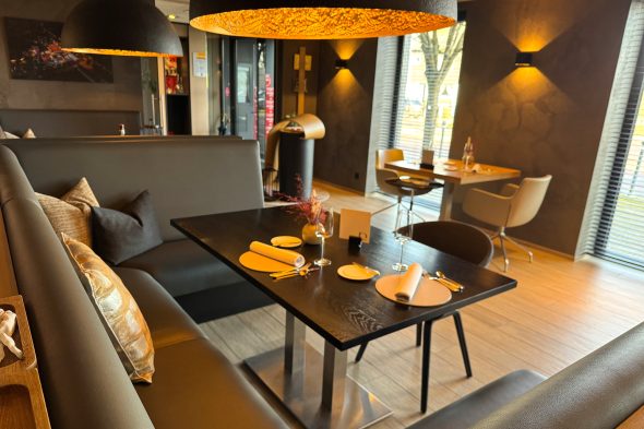 Im Restaurant Quadras von Ricarda Grommes