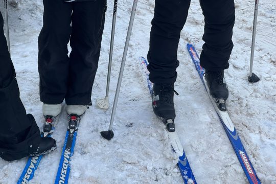 Schneetouristen auf Botrange