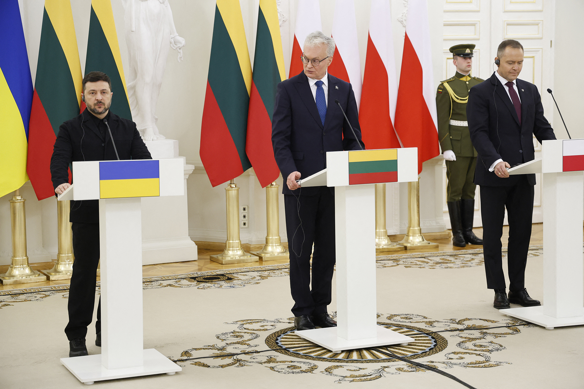 Selenskyj-Dokument-ber-Sicherheitsgarantien-der-USA-fertig