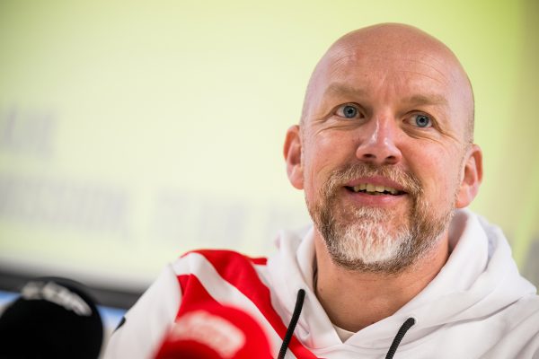 Olav Spahl bei der Vorstellung der belgischen Delegation für die Winterspiele