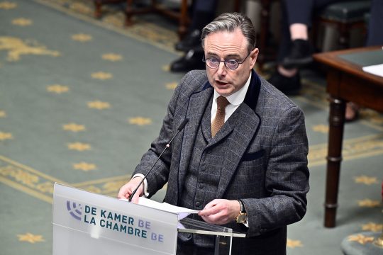 Premierminister Bart De Wever in der Kammer