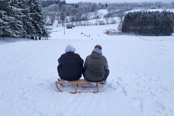 Winterspaß nach fünf Jahren Stillstand: Rodeln auf der Skipiste Zosterbach