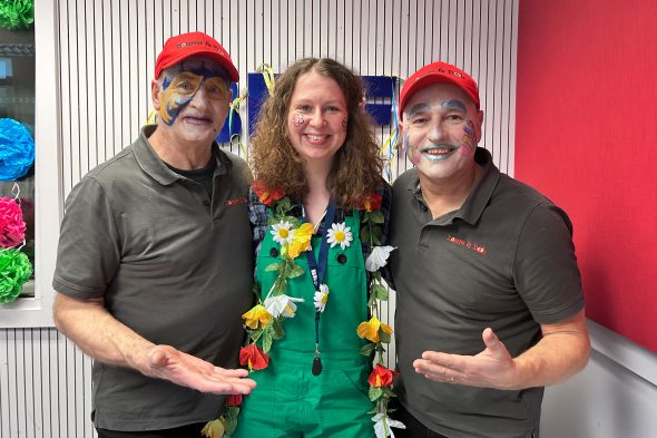 BRF-Moderatorin Lena Orban mit Domm en Dööl