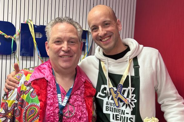 BRF-Moderator Patrick Knops mit Sven ohne Girls