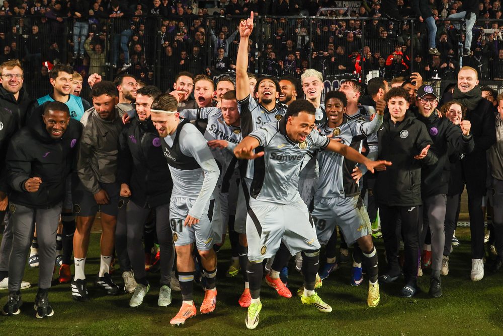 Anderlecht-Spieler jubeln nach Einzug ins Landespokalfinale