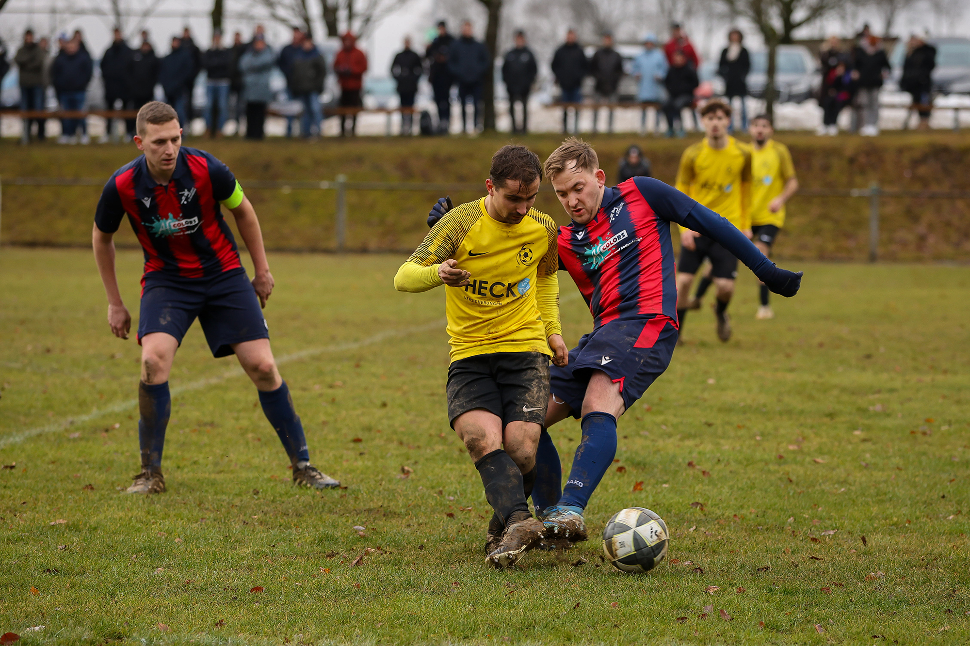 Elsenborn-gewinnt-zahmes-Derby-gegen-B-tgenbach