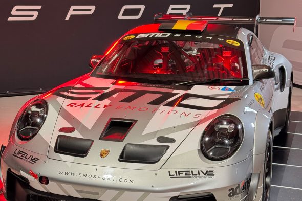 Der Porsche 911 Rally GT Typ 992 des Rallye-Teams EMO Sport