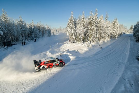 Elfyn Evans/Scott Martin im Toyota Yaris Rally1 bei der Rallye Schweden