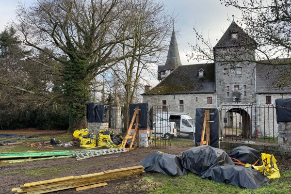 Sicherungsarbeiten an der Eyneburg in vollem Gange