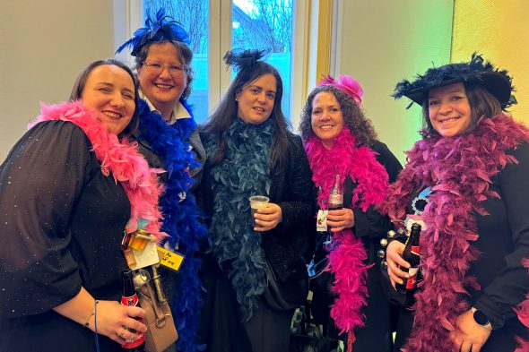 Möhnentreiben am dritten Fettdonnerstag in Burg-Reuland