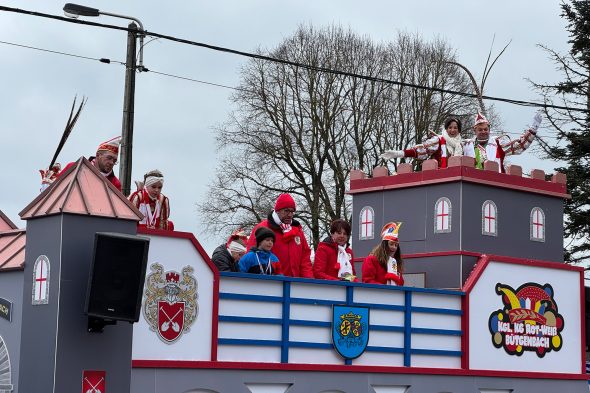 Karnevalszug in Deidenberg 2026