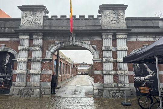 Einfahrt zur FN-Fabrik in Herstal