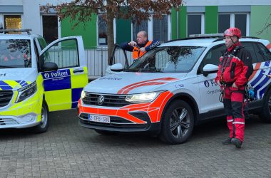 Vorführung von Polizei und Feuerwehr