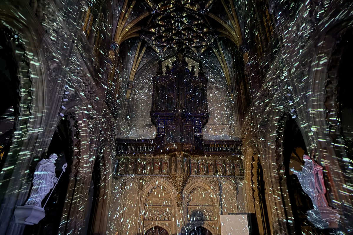 "Le Secret": Lichtershow in der Lütticher Kirche Saint-Jacques