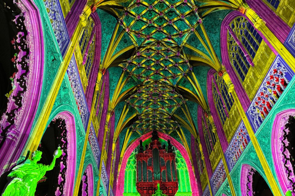 "Le Secret": Lichtershow in der Lütticher Kirche Saint-Jacques