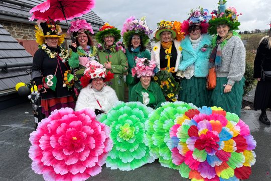Möhnendonnerstag in Amel