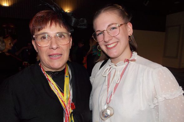 Möhnendonnerstag in Büllingen