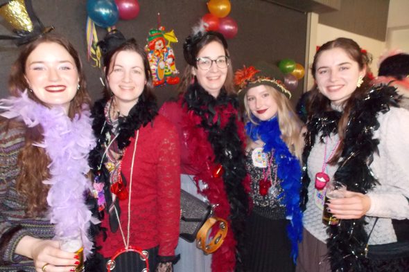 Möhnendonnerstag in Büllingen