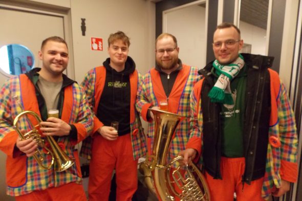 Möhnendonnerstag in Büllingen