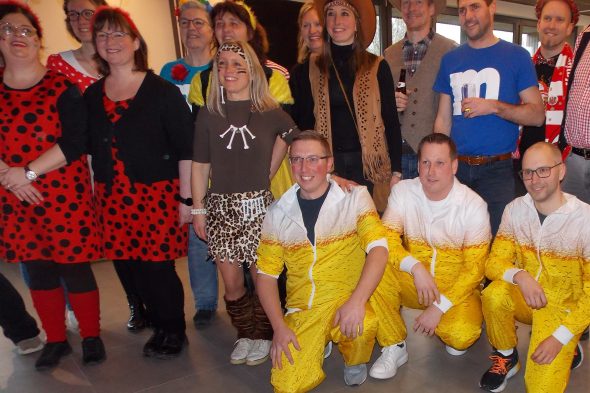 Möhnendonnerstag in Büllingen