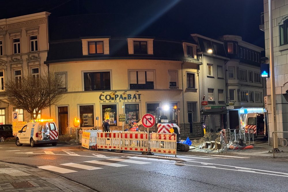 Einfahrt zur Paveestraße gesperrt