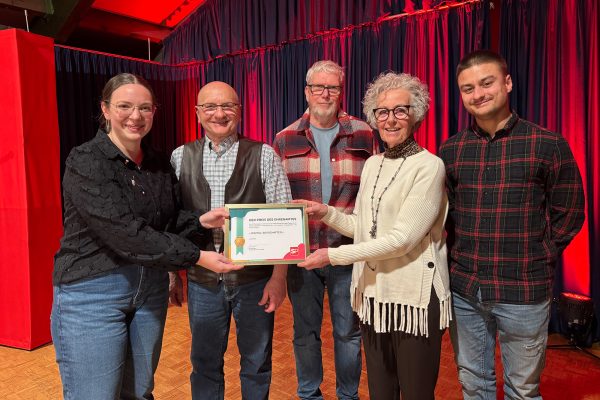 Sarah Schröder (SP) und die Digitalbotschafter Uwe Gehrke, Günther Basedow, Dorreen Leigsnering und Timo Bergmann
