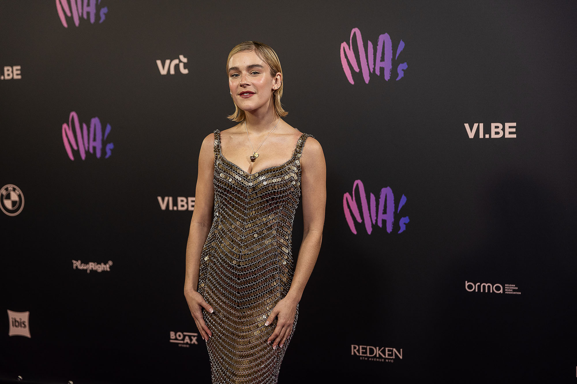 Pommelien-Thijs-gro-e-Gewinnerin-der-fl-mischen-Musikpreise