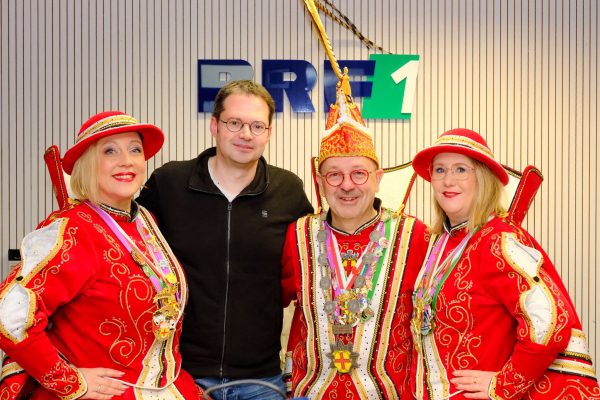 Page Fabienne, Olivier Krickel (BRF), Prinz Patrick I. und Page Verena (Bild: Jan Theelen)